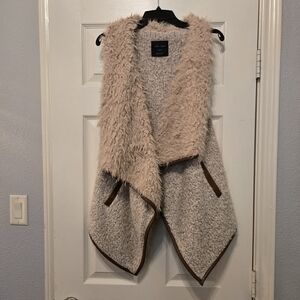 Love Tree Beige Cream Faux-Fur Draped Open-Front Vest